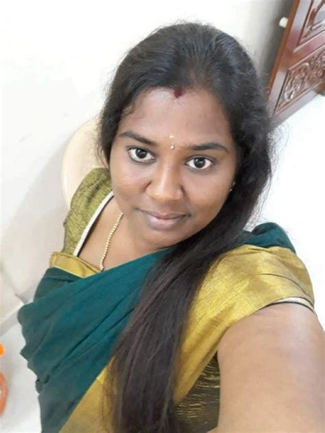 Village sex aunty nude video call with client